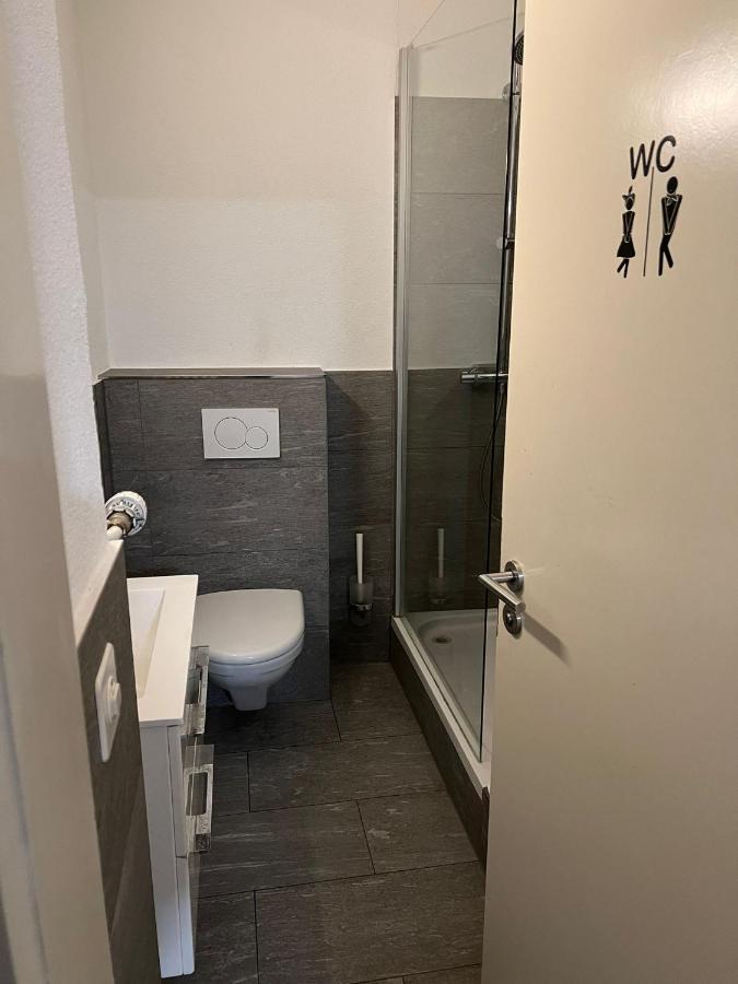 Apartment Mit Geteiltem Bad & Kueche