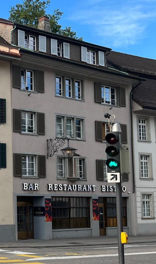 Mit Geteiltem Bad & Kueche