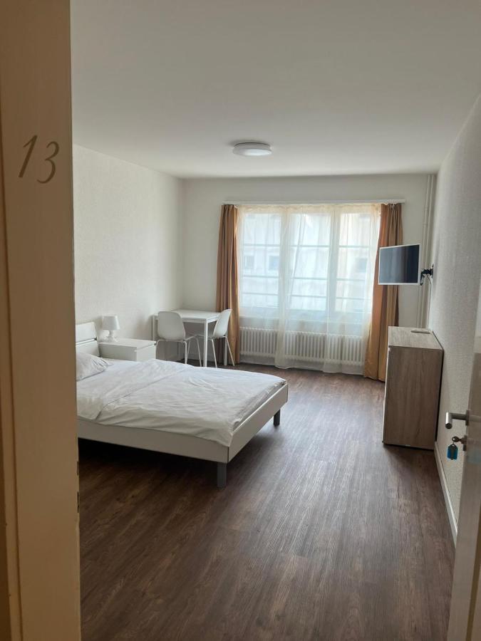 Apartment Mit Geteiltem Bad & Kueche